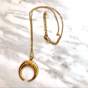 🎉 New Crescent Moon Gold Plated Necklace